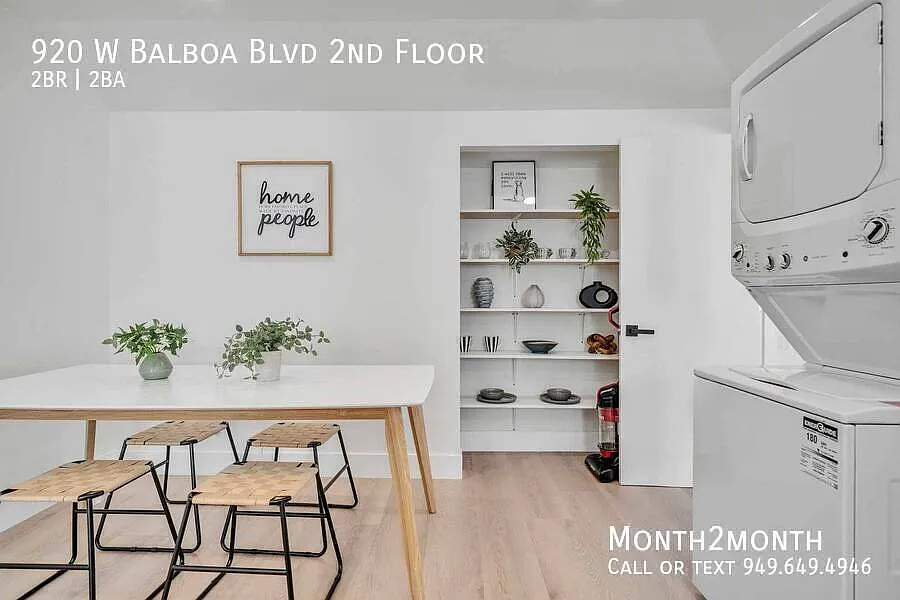 Elegant Coastal Living on Balboa Blvd 2nd Floor A# — Photo 4