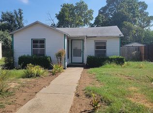 2700 Carnation Ave, Fort Worth, TX 76111