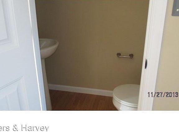 5th image of 2260 McCormick Ln APT A