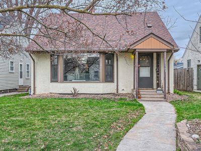1603 Saint Albans St N, Saint Paul, MN, 55117