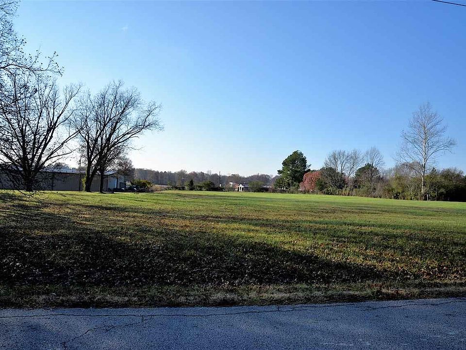 826 N Lindell St, Martin, TN 38237 Zillow