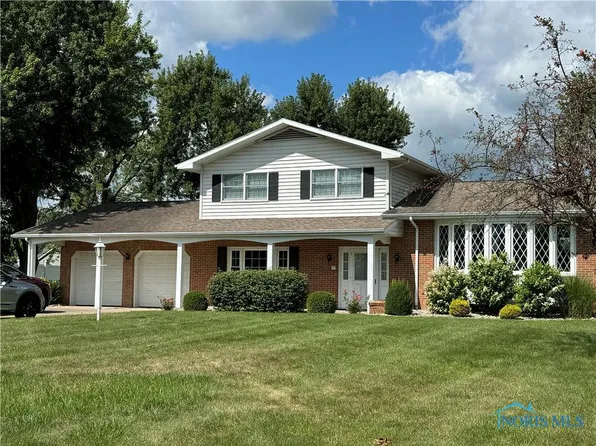 1620 W Riverview Ave, Napoleon, OH 43545