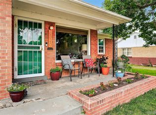5520 Garrison St, Arvada, CO 80002