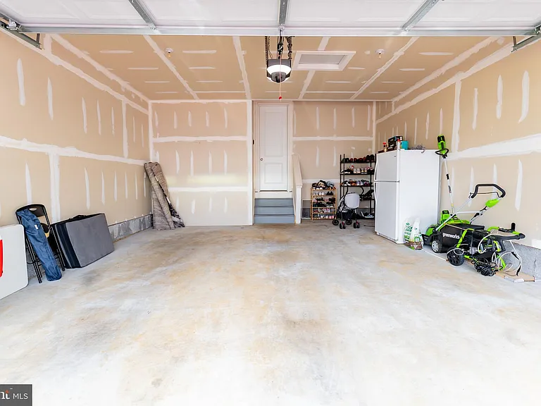 41914 Spring Air Dr — Photo 75