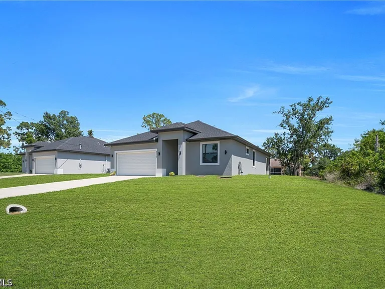 6210 Forest Ct — Photo 8