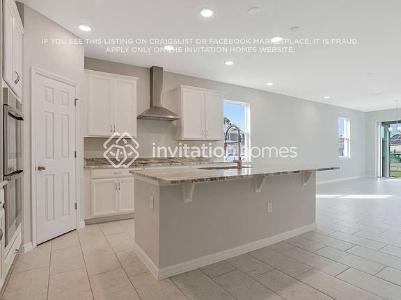 5th image of 1492 Grassland Ave