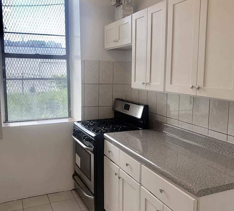 1st image of 2721 Morris Ave APT Bb