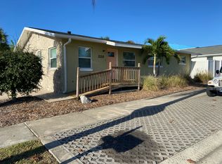 220 5th St S, Flagler Beach, FL 32136