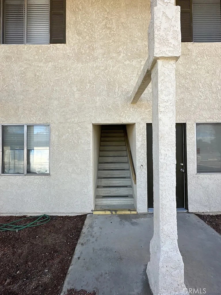 Building Photo - 16784 Sultana St #12