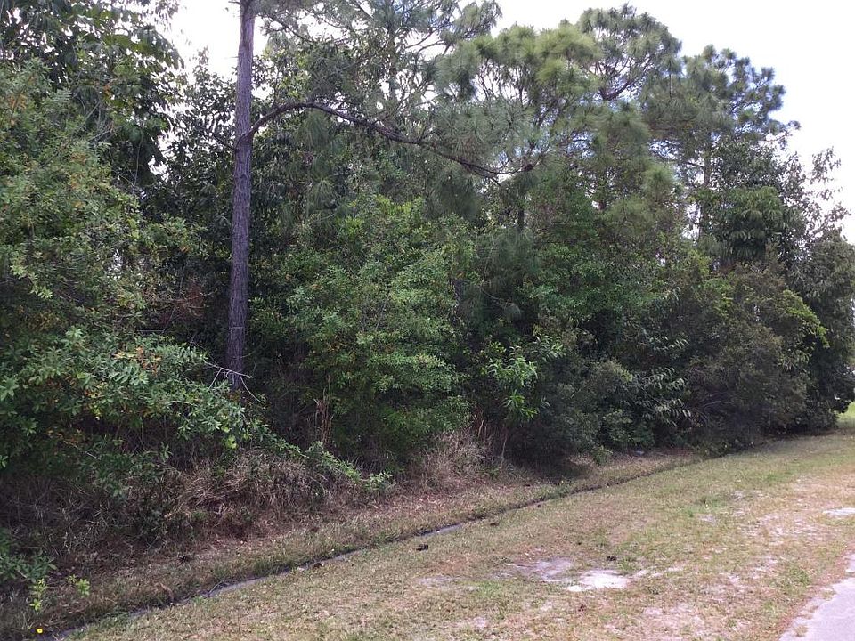 2nd image of 1658 SW Pleasant Ln