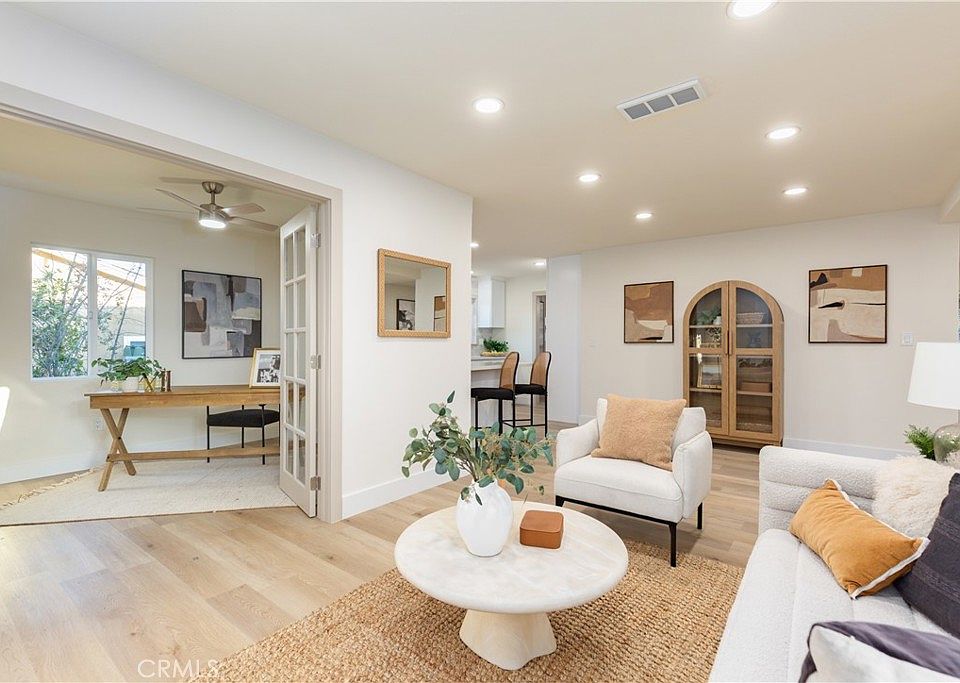 1st image of 12097 Pastoral Rd