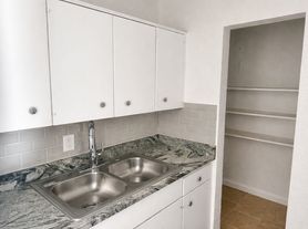 Sun Valley Apartments