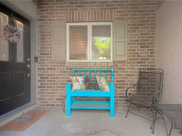 14335 Russell St, Overland Park, KS 66223