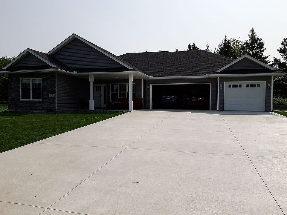 1st image of 242 9th Avenue Ct NW