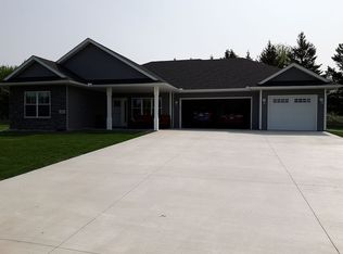 242 9th Avenue Ct NW, Lonsdale, MN 55046