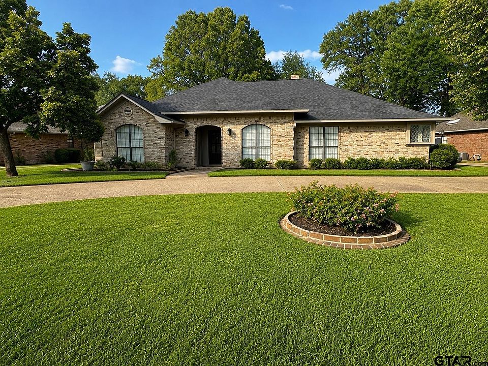 1st image of 5908 Plantation Dr