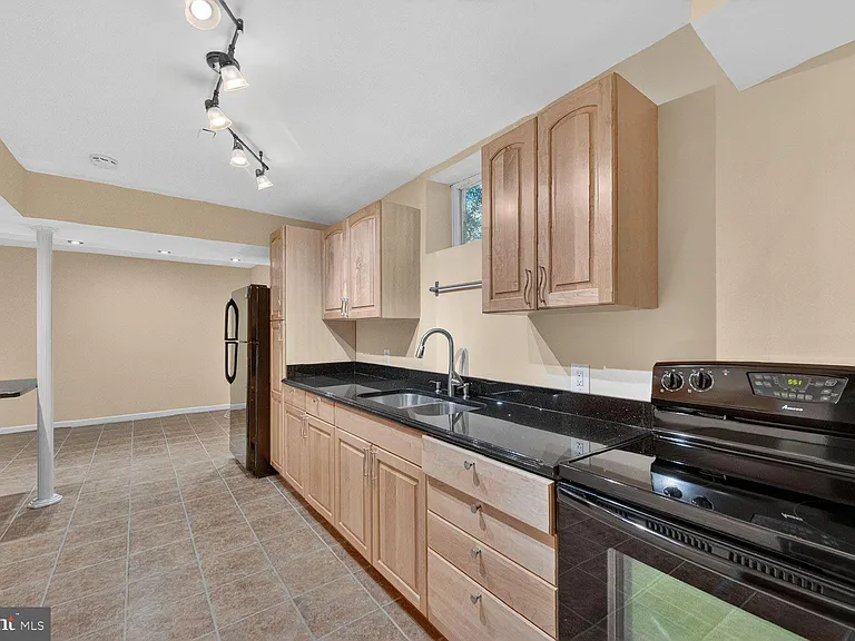12600 Maidens Bower Dr — Photo 50