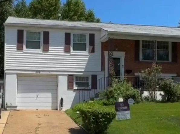 711 Appletree Ct, Claymont, DE 19703