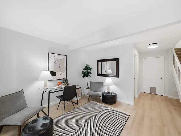 2411 Carlmont Dr #107 — Photo 10