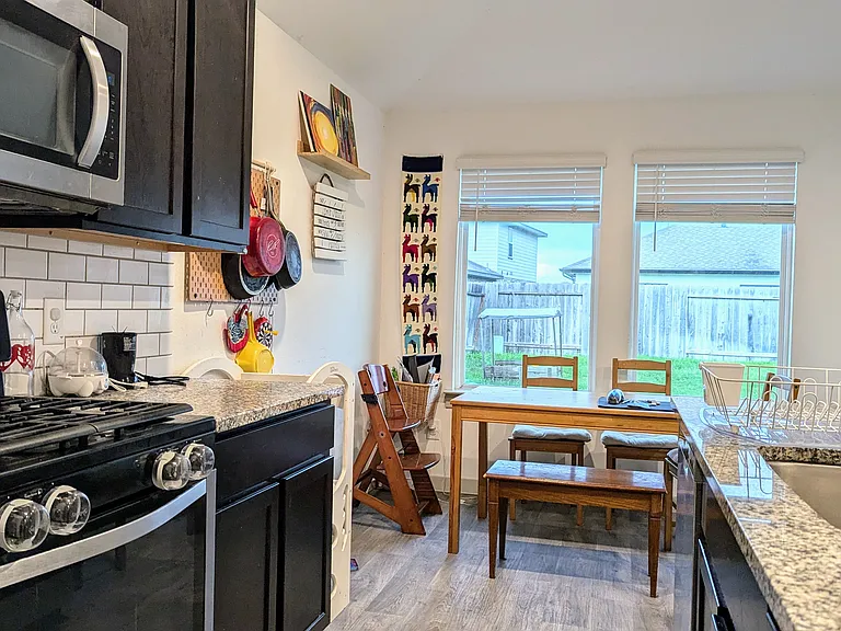 8211 Sugar Cane Ln — Photo 9