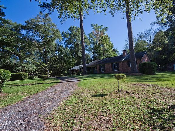 4th image of 636 Dogwood Dr