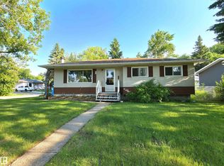 53 Raven Dr, Strathcona County, AB T8A 0C6