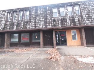 1524 38th St APT A, Rock Island, IL