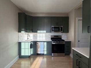 1918-1920 Harrison St #8, Evanston, IL 60201