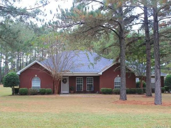 152 Ben Taylor Dr, Tallassee, AL 36078