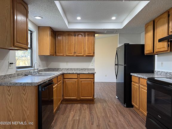 3rd image of 7193 EAGLES PERCH Drive