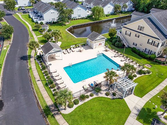 3rd image of 907 Knoll Shores Ct. #203