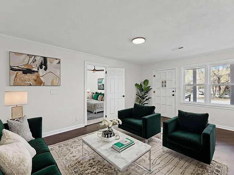 5631 Parkview Ave — Photo 8