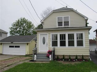 364 Ellington St, Depew, NY 14043