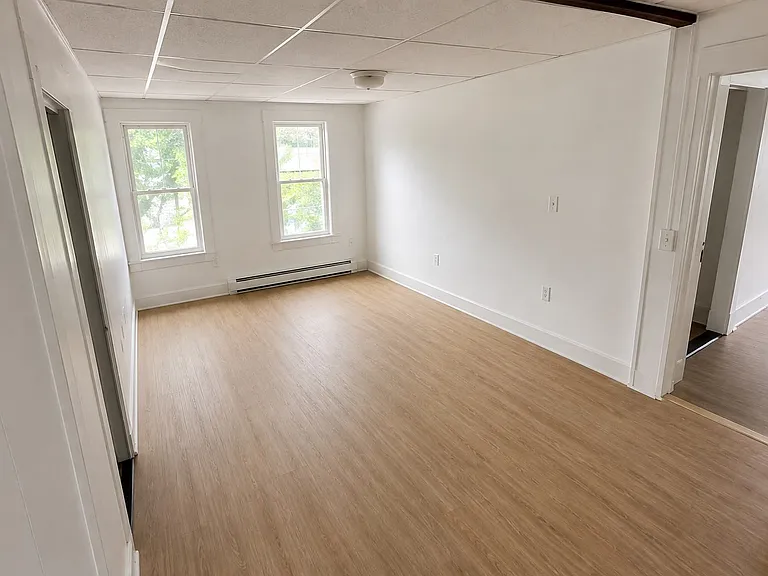 6 Cherry St #8B — Photo 2