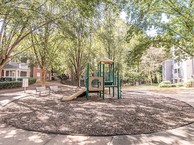 Roswell Village — Photo 24