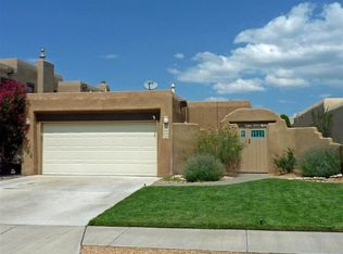 9671 De Vargas Loop NE, Albuquerque, NM 87109