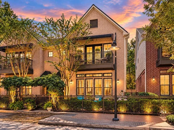 24 Riva Row, Spring, TX 77380