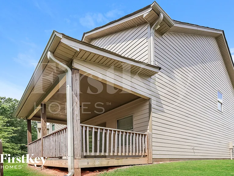 101 Village Park Dr — Photo 18