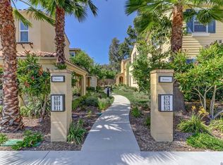 809 E Barberry Way, Azusa, CA 91702