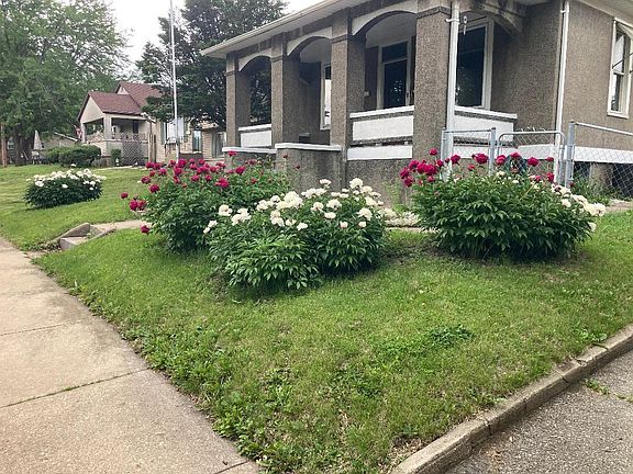 4th image of 209 W Dakota St
