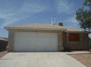 10704 Connemara Ave SW, Albuquerque, NM 87121
