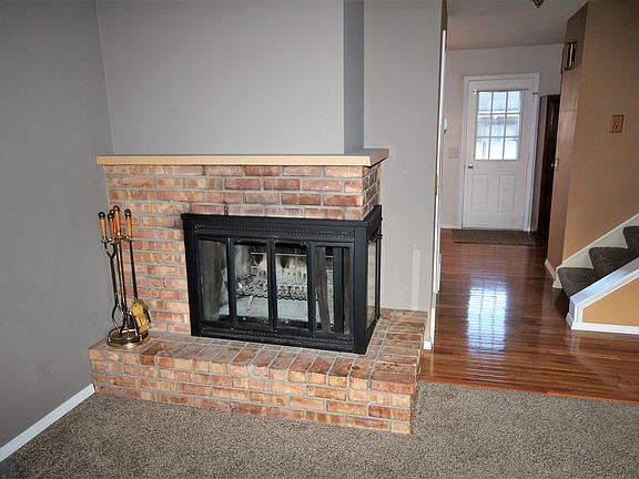 2nd image of 16158 Foliage Ave
