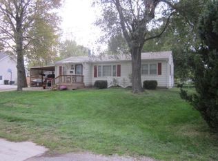 703 W 4th St, Holden, MO 64040