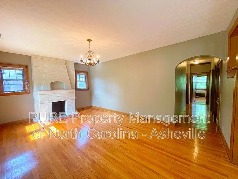 21 Vermont Ave #1 — Photo 2