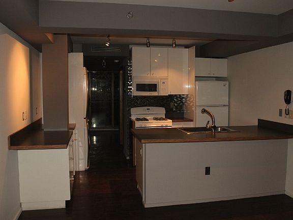 4th image of 2 Saint Pauls Ave APT 1
