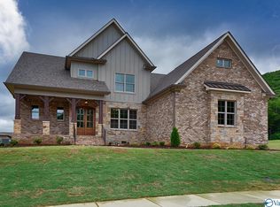 749 Indian Ridge Dr, Huntsville, AL 35803