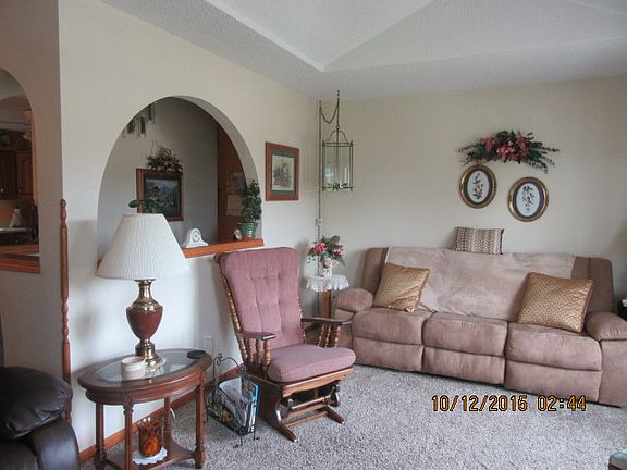 3rd image of 530 Plum Street