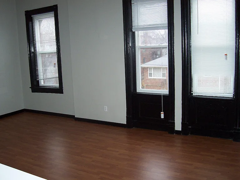 3745 Wisconsin Ave #2 — Photo 9