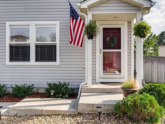 3rd image of 1326 Waxwing Ave
