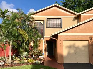329 NW 103rd Ter, Pembroke Pines, FL 33026